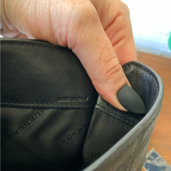 BURBERRY tablet case - Picture 8 of 11